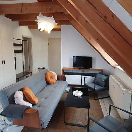 Galerie~wohnung, Kueche & Balkon Apartment *